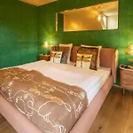 Newly Renovated Boutique Hotel Giulia Slow Residence Konukevi