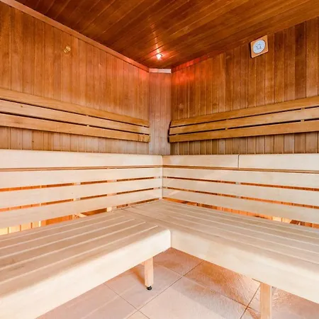 Giulia Slow Residence בית הארחה