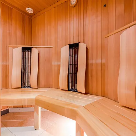 Hotel & Appartements Erlenheim Velden am Wörthersee